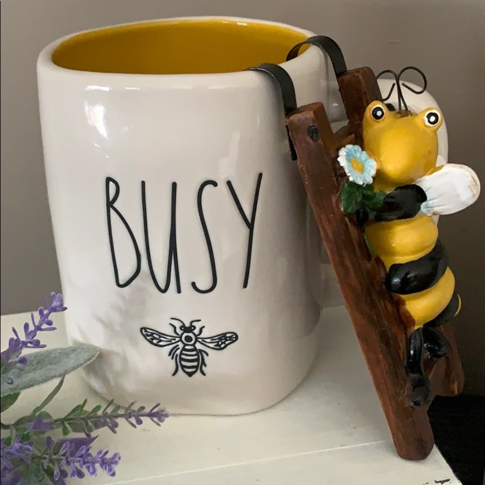 Rae Dunn Busy Bee Mug
